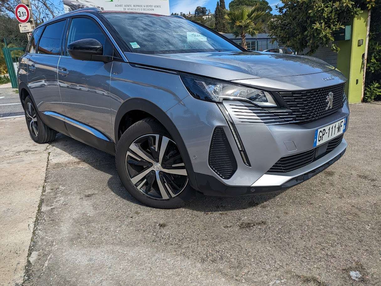 PEUGEOT 5008 1.2   7 PLC