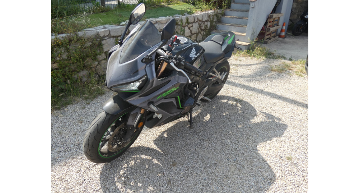 MOTO HONDA CBR 650