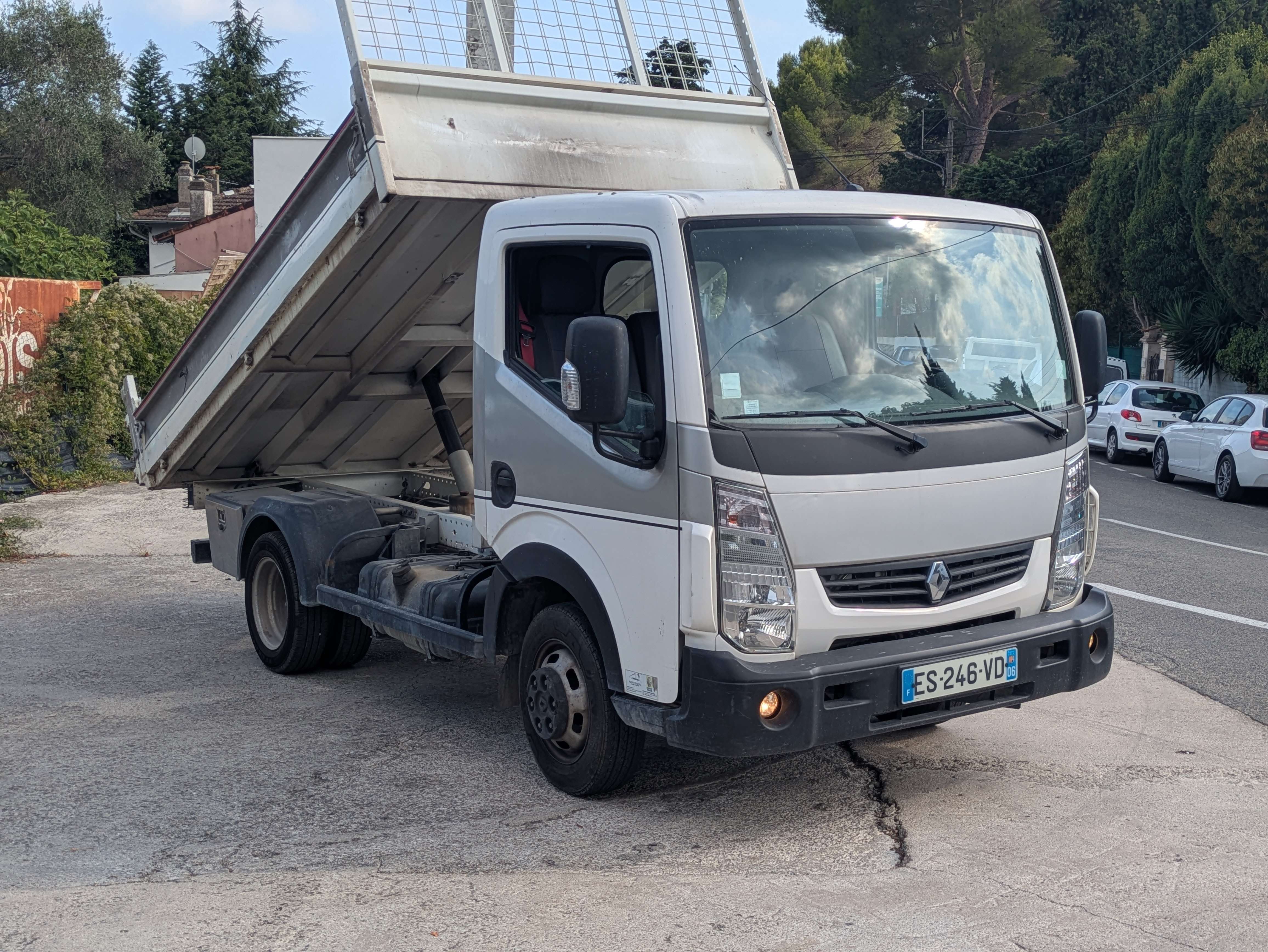 RENAULT MAXITY BENNE 3,0 dci