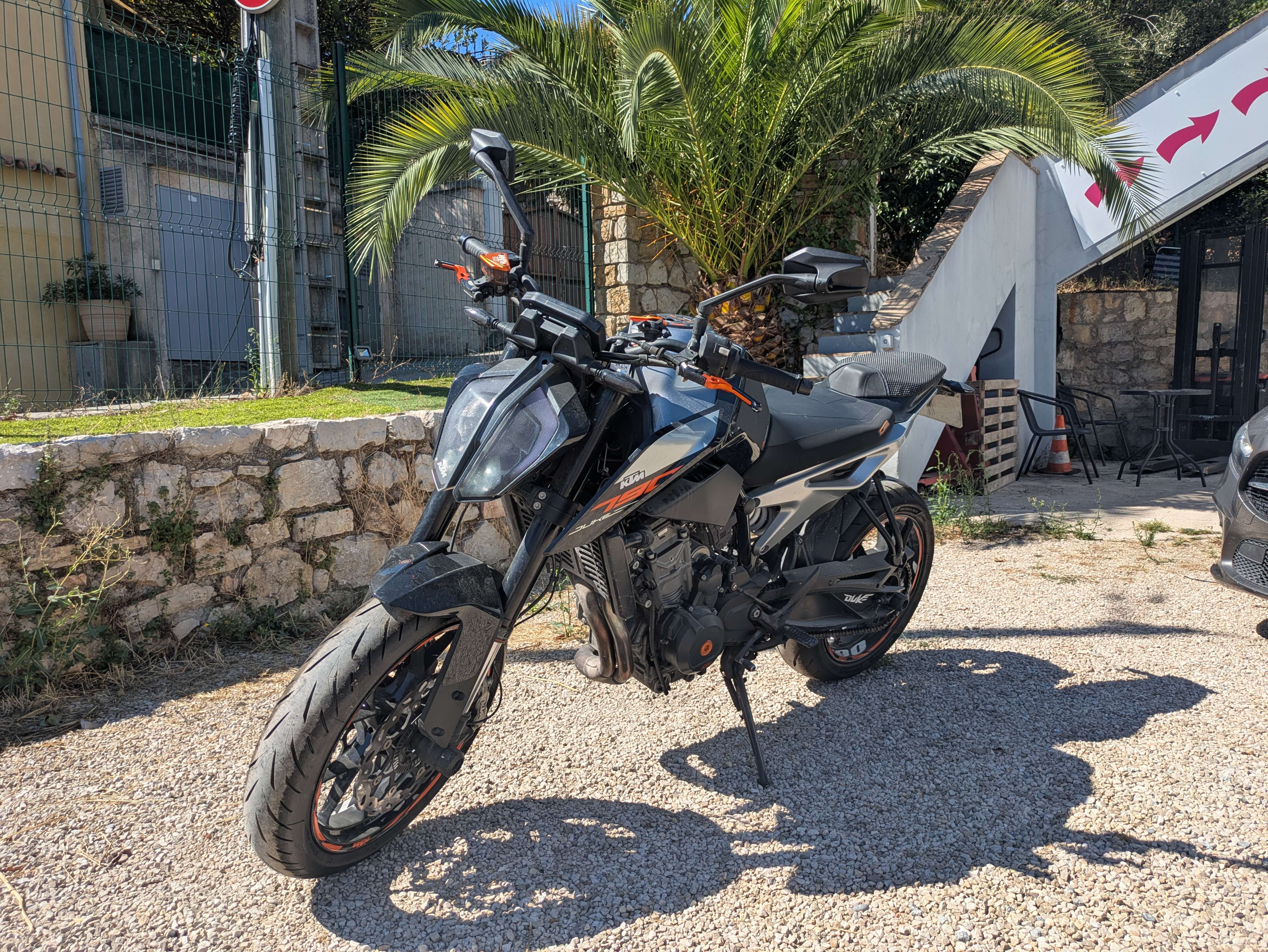 MOTO KTM 790 DUKE