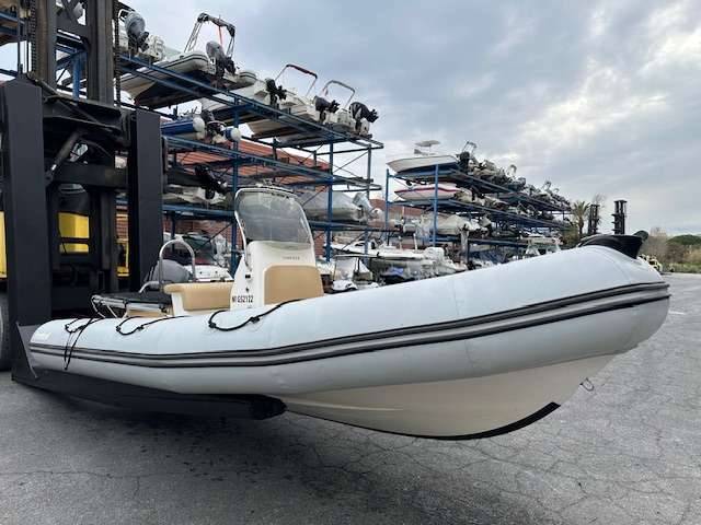 BOMBARD SUNRIDER 650