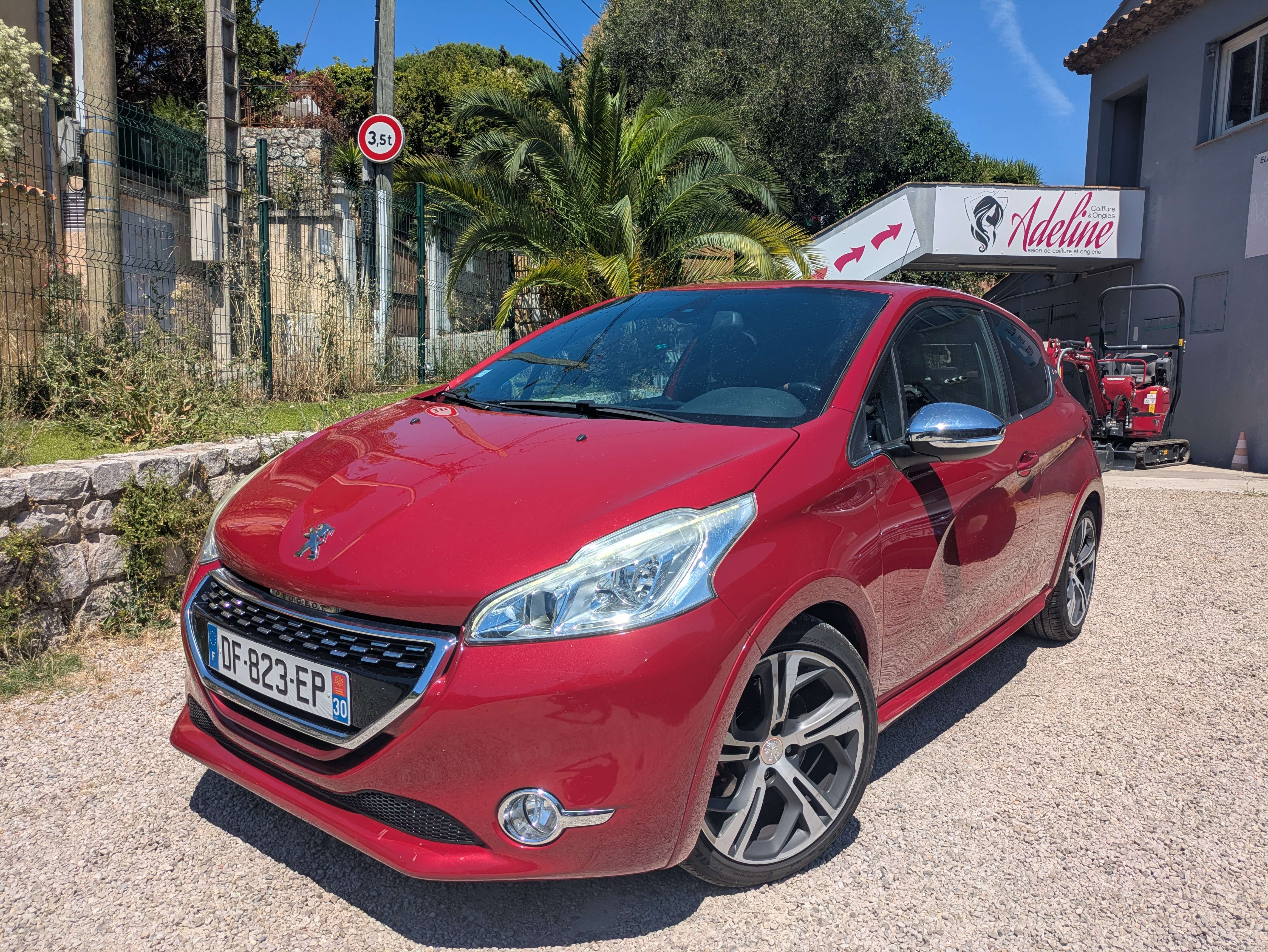 PEUGEOT 208 GTI 1,6 THP 200CV